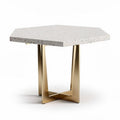 Table hexagonale en terrazzo blanc avec piètement en métal doré 60 x 60 x 45cm